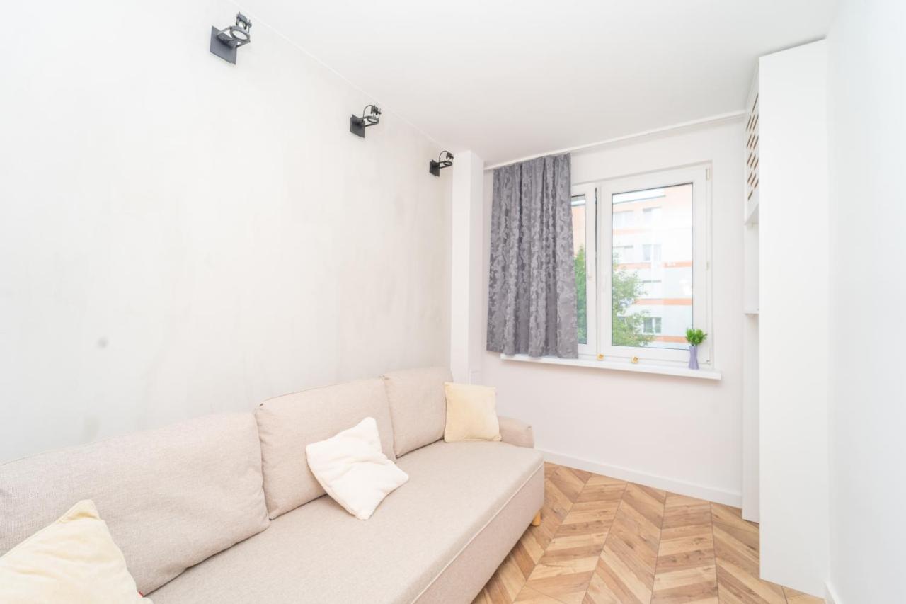 Przytulny Apartament 3City Z Dwiema Sypialniami W Gdyni By Noclegi Renters Гдиня Екстериор снимка